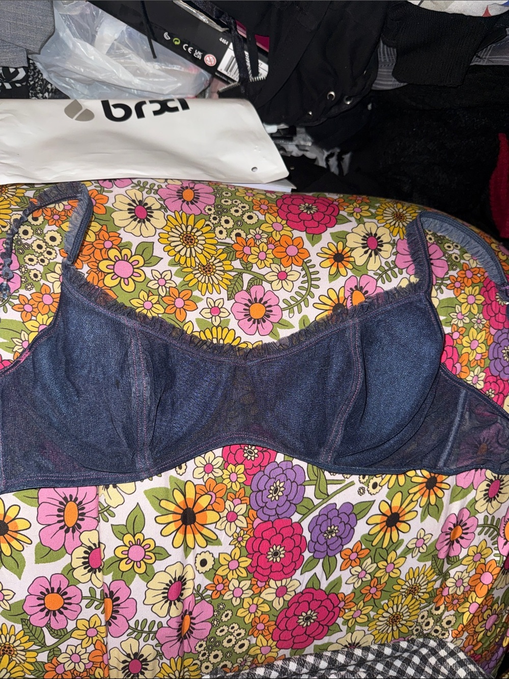 Jolie Intimates Dark Blue with Pink Stitches Bra!! (Vintage)